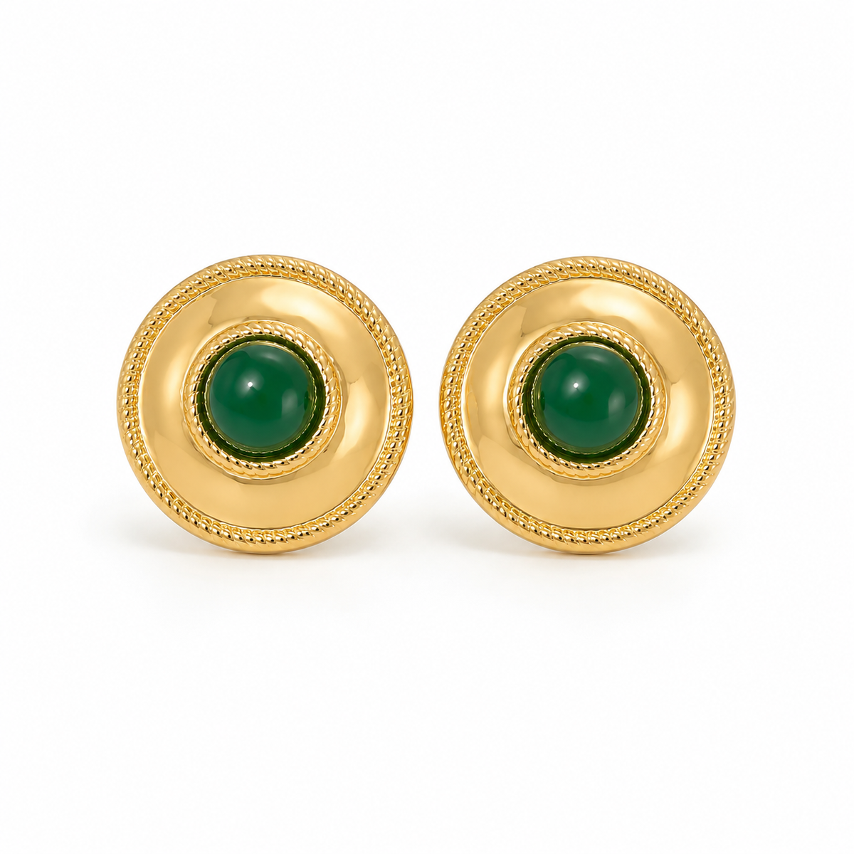 Queen Emerald Circle