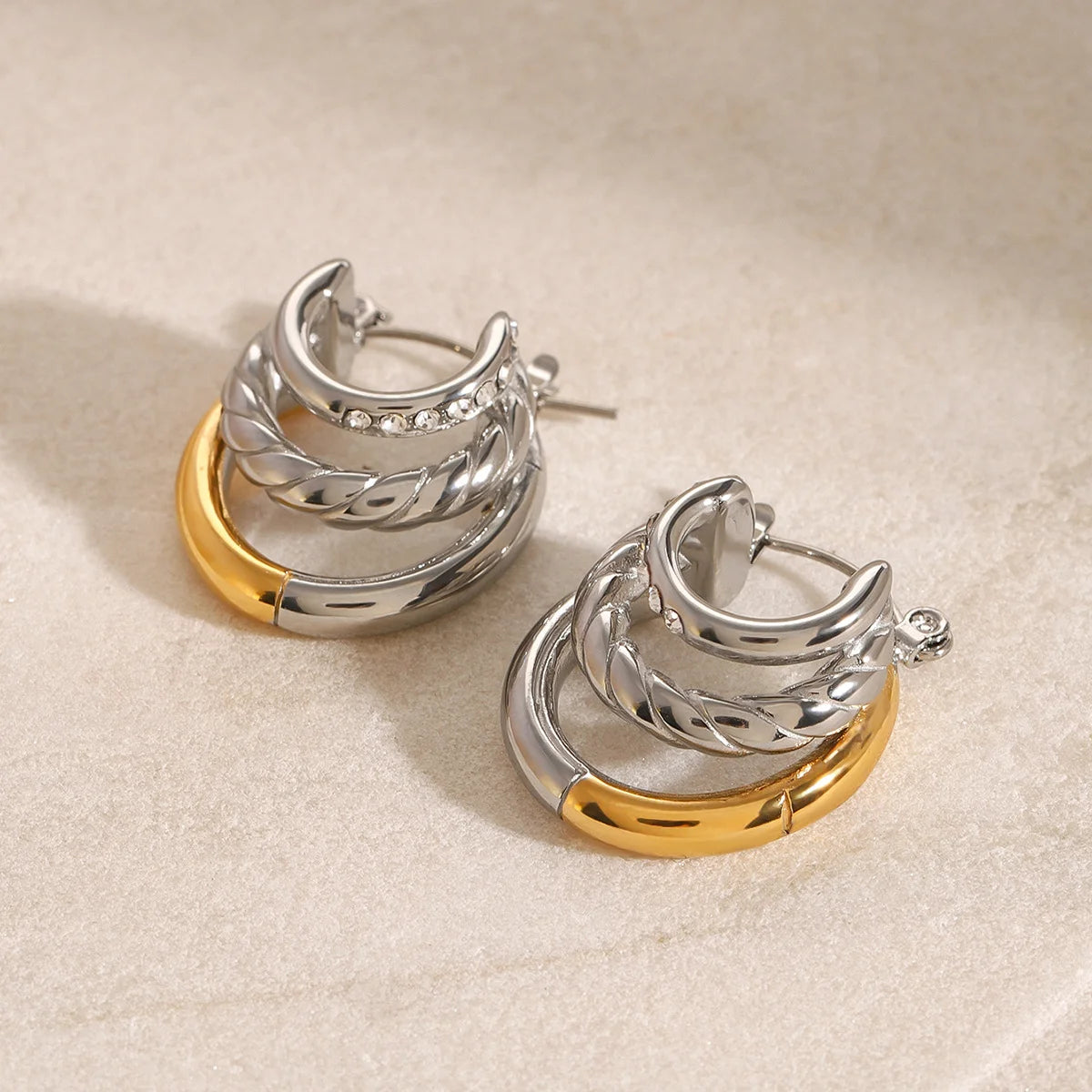 Aurora Twi Tone Earing 2