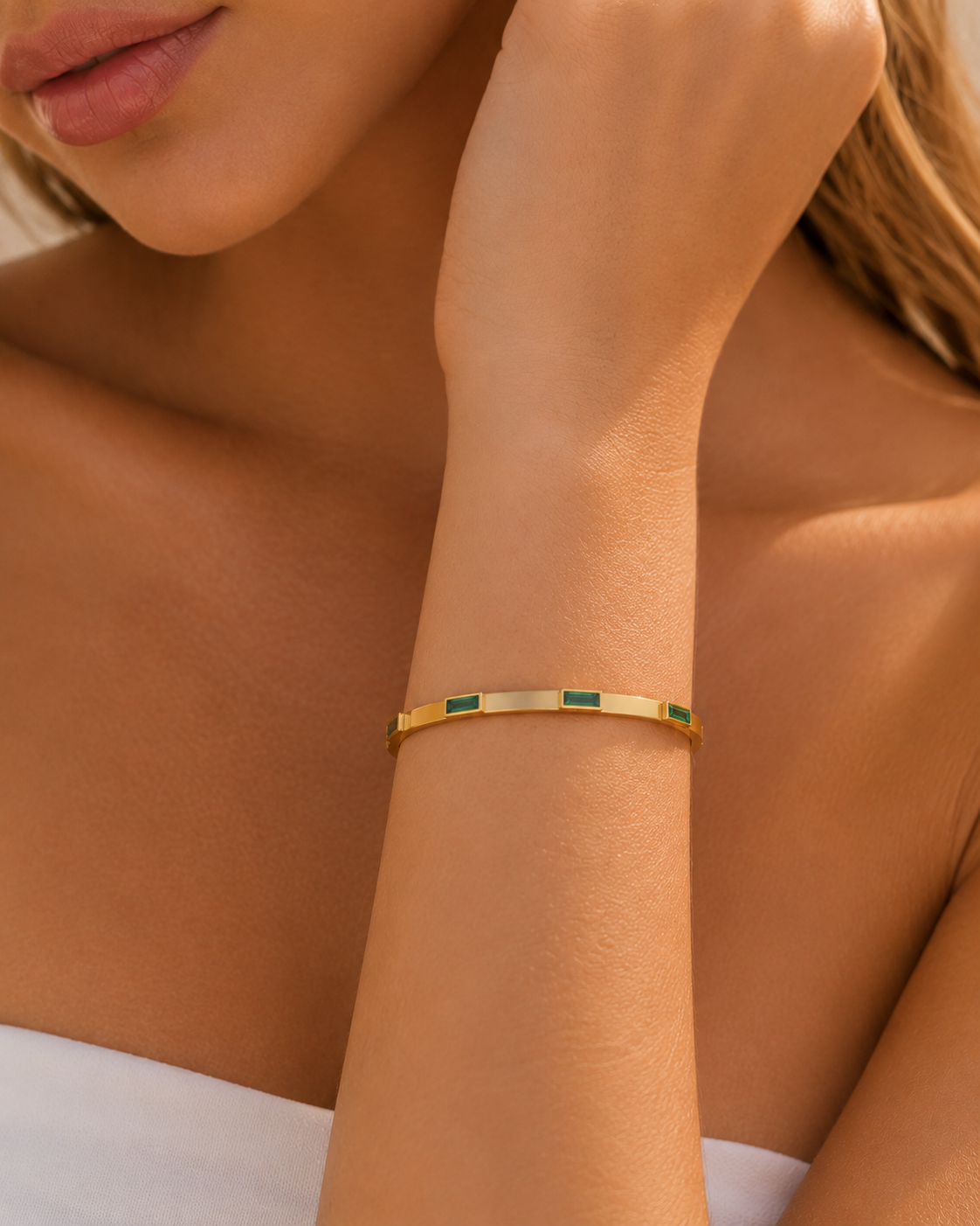 Emerald Luxe Bangle